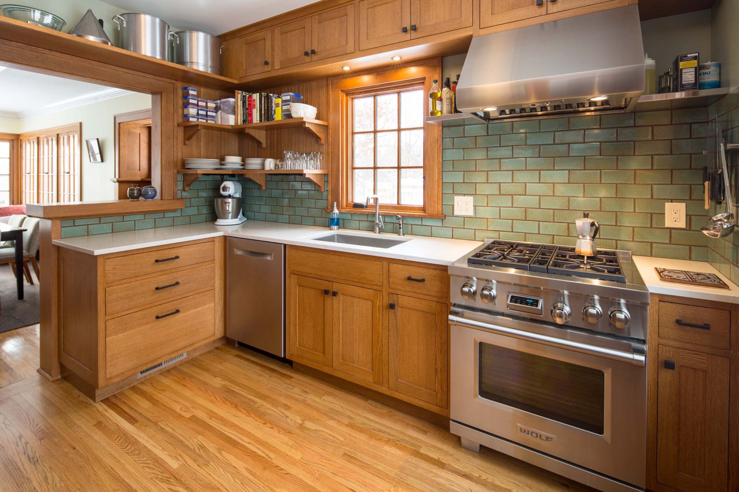 bungalow craftsman kitchen