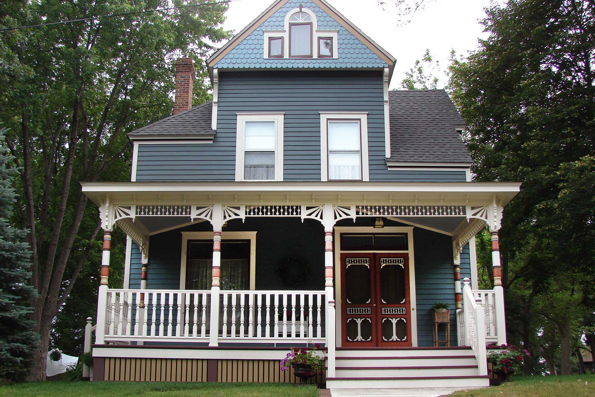 victorian front porch