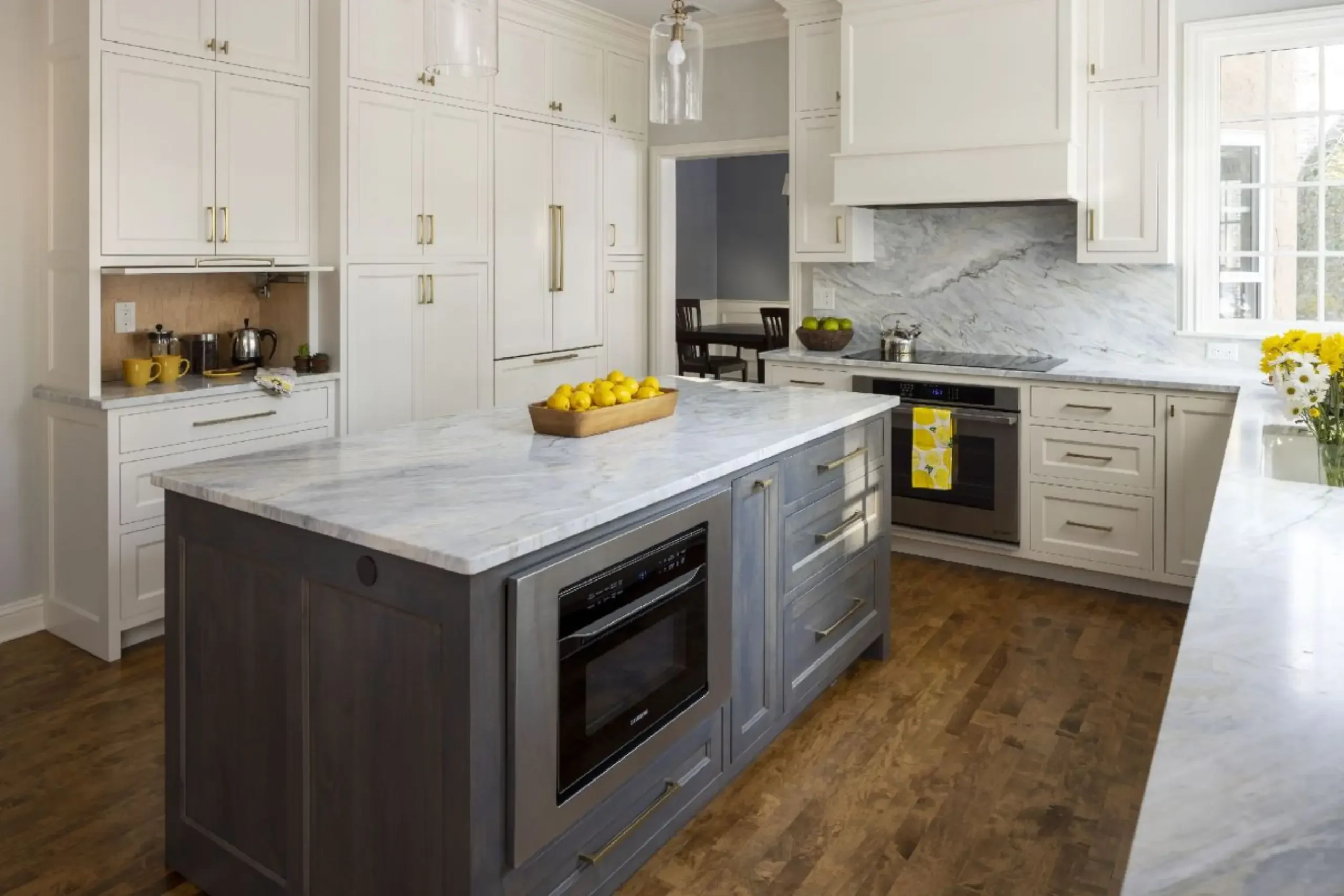 large kitchen layout with dedicated prep, coffee, and cleanup zones